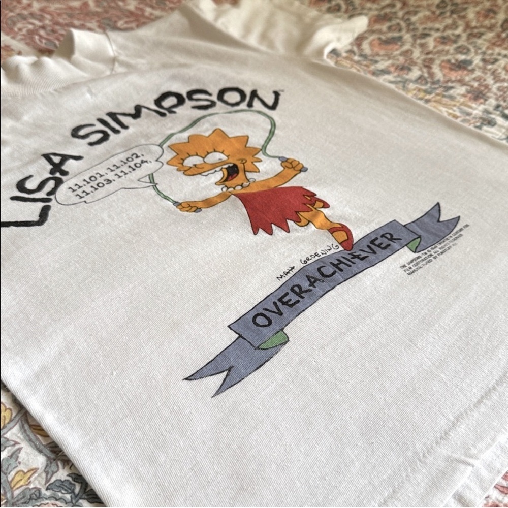 VINTAGE | 1990 Lisa Simpson T-shirt Overachiever… and proud of it! Funstuff NY
